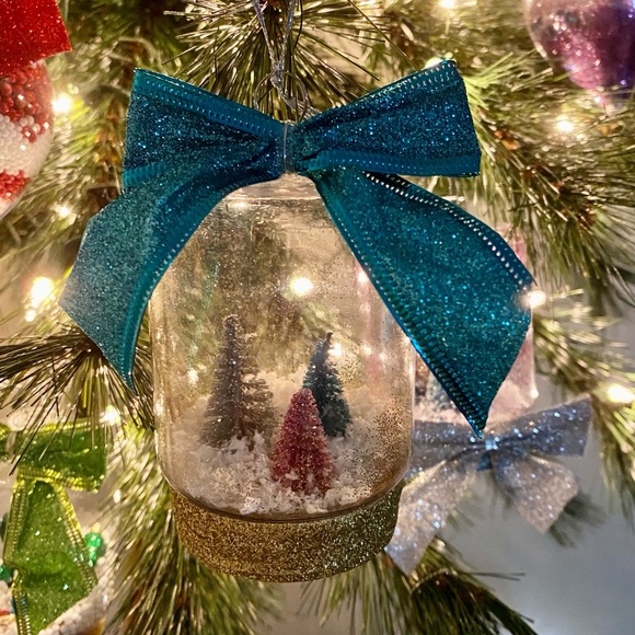 Christmas ornaments - Picture 5 of 7